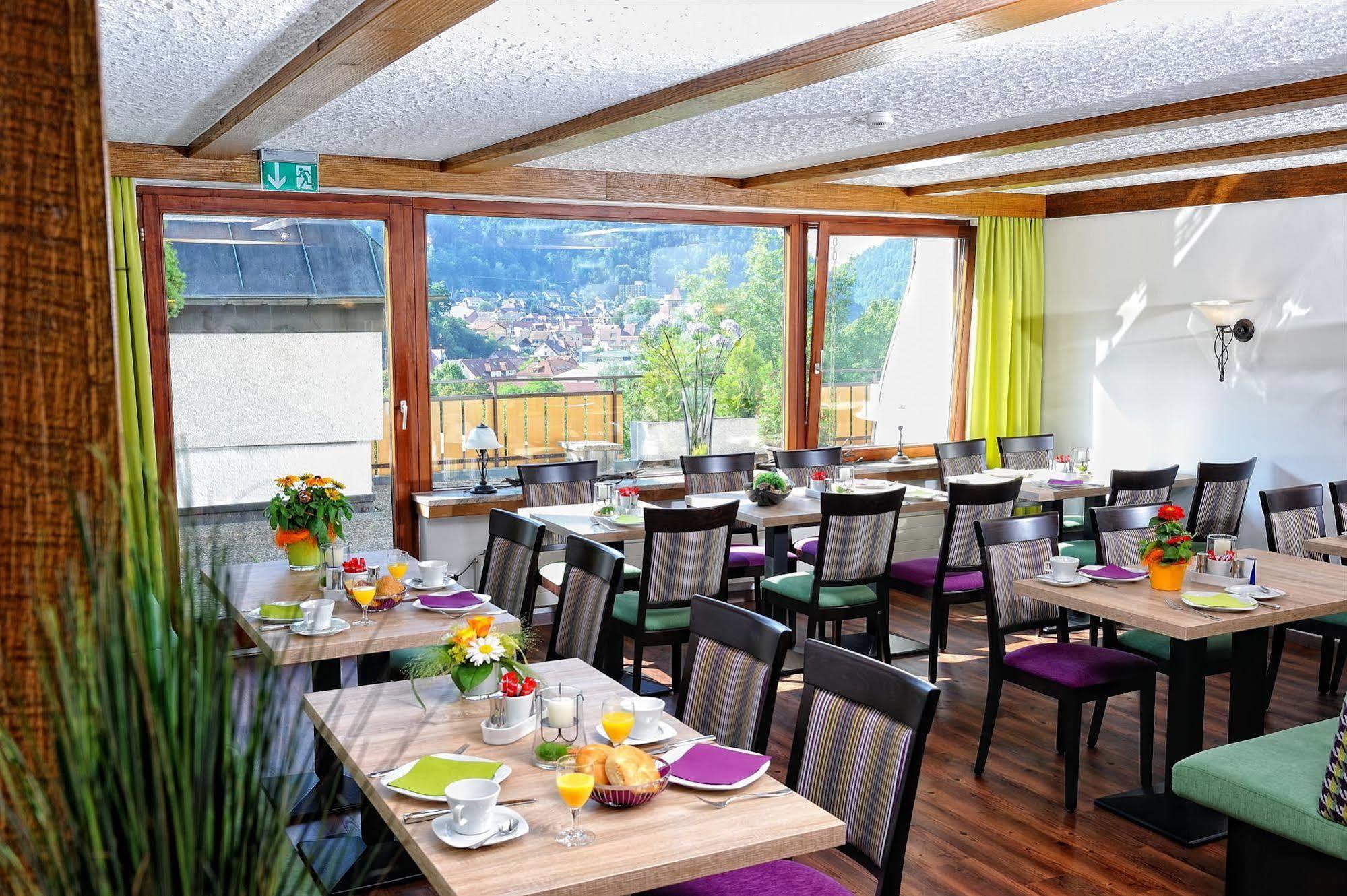 Hotel Am Bad-Wald Bad Liebenzell Ngoại thất bức ảnh